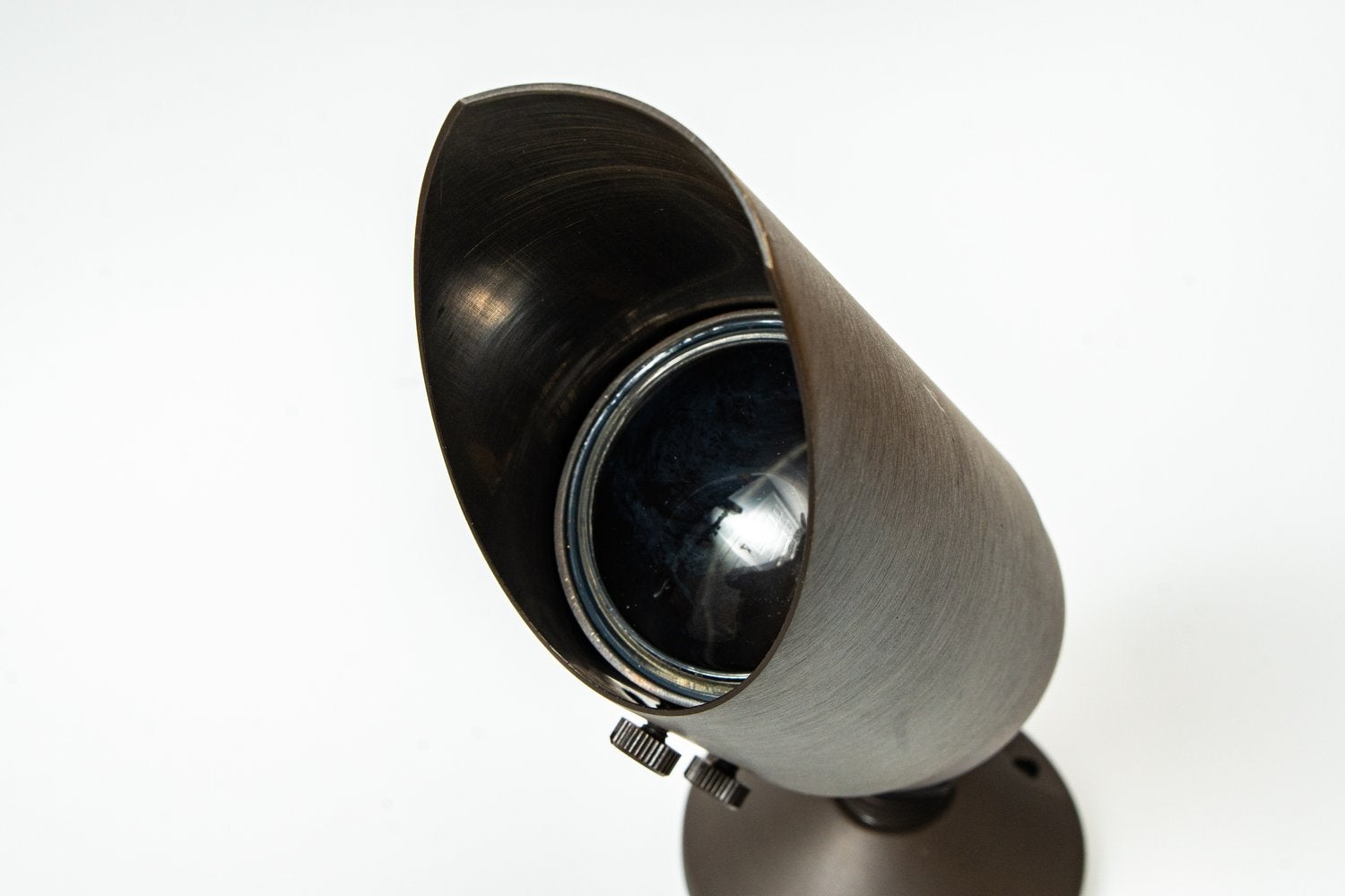 Lume Outdoor Lighting - Adjustable Uplight Spot | Delaware