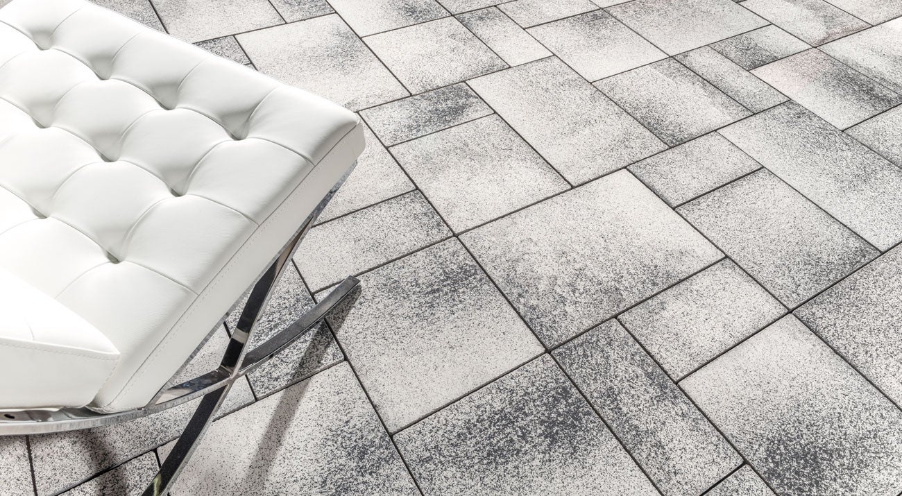 Unilock Umbriano Random Landscape Paver | Delaware Hardscape