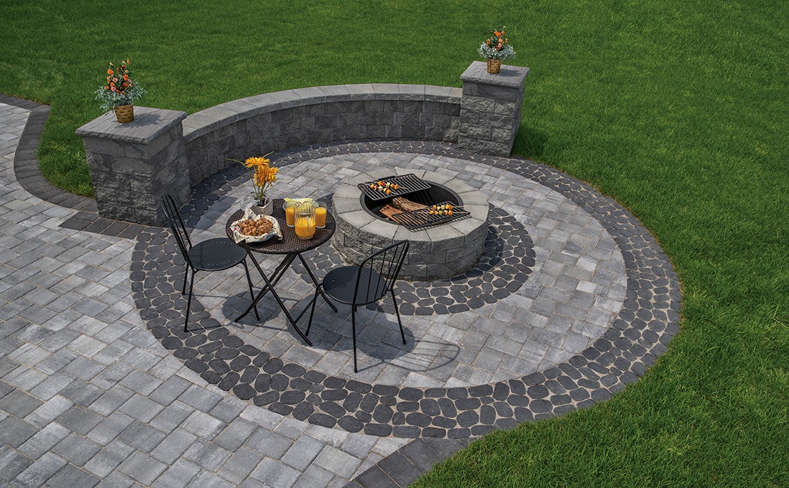 Cambridge - Pyzique Wall Double Sided | Delaware Hardscape Supply, LLC
